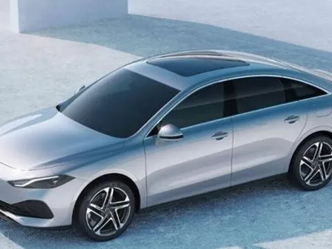 Mẫu sedan 'ăn' xăng 4,3 lít/100km lộ giá bán, siêu phẩm từ Trung Quốc hứa hẹn đe dọa Toyota Camry