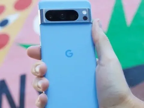 Quên ngay iPhone 15 "bình mới rượu cũ" đi, chiếc điện thoại xanh như ngọc này mới thực sự đáng mua vì quá đẹp!