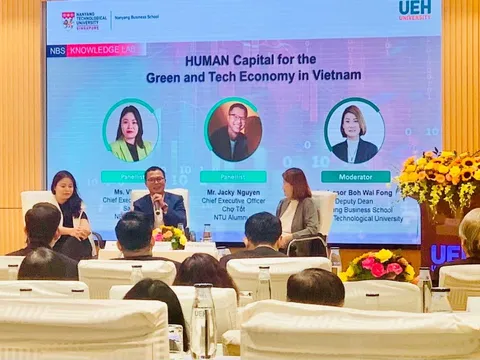 CEO Chợ Tốt: Số iPhone XS người Việt thải ra xếp chồng cao hơn 10.000 lần toà LandMark 81, mua bán đồ cũ giúp giảm 470.000 tấn CO2/năm