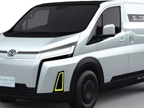 Toyota sẽ ra mắt 3 xe mới "cực dị": Hiace "cá mập" lột xác, X-Van Gear dành cho người thực dụng
