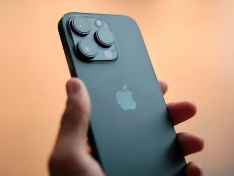 iPhone 15 chưa ấm chỗ, 1 tin tức quan trọng về iPhone 16 đã ‘nổ’ khắp cõi mạng: ‘Người nghèo’ chờ iPhone mới ‘mở cờ trong bụng’