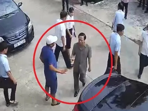 Phó giám đốc sở xưng "mày, tao" tới nhà xin lỗi dân