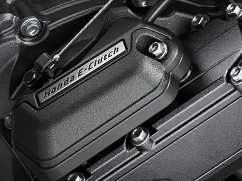 Honda cho ra mắt bộ ly hợp điện tử E-Clutch cho xe côn tay