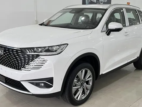 Giá Haval H6 HEV chạm đáy mới tại Việt Nam: Giảm 244 triệu đồng, nỗ lực cạnh tranh CX-5 và Tucson