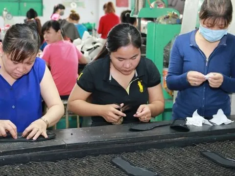 Ngăn làn sóng rút BHXH một lần: Đâu là quyền lựa chọn của người lao động?