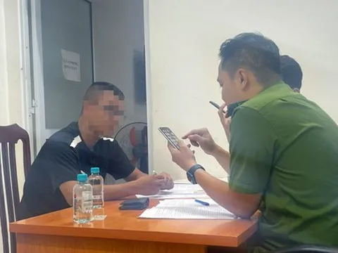 Nhóm ‘phượt’ chạy xe gần 300km/h, bốc đầu trên đảo Cát Bà