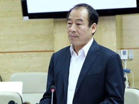 Chuyên gia nêu lý do không chủ quan dù Covid chuyển từ nhóm A sang B