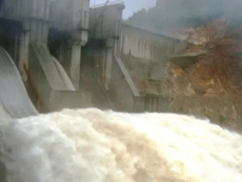 Thừa Thiên Huế điều tiết nước 2 hồ thủy điện để đề phòng lũ