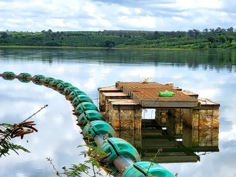 Vụ cả huyện bị cắt nước: Công ty cấp nước nợ thuế như 'chúa chổm'