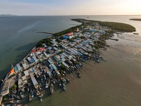 Chân dung Tập đoàn vận tải biển lớn nhất thế giới muốn làm dự án cảng 6 tỷ USD tại cù lao Con Chó ở Cần Giờ