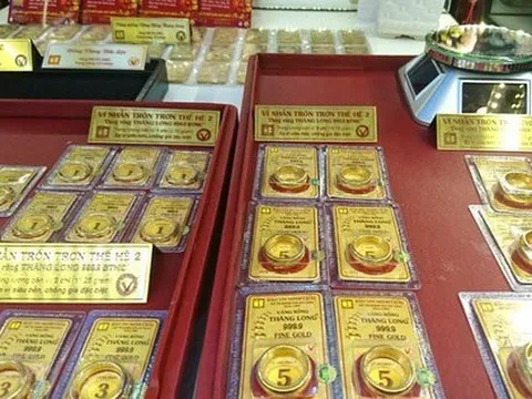 Giá vàng nhẫn tròn trơn lập kỷ lục mới vượt mốc 59 triệu đồng/lượng, người "ôm" vàng lãi đậm tuần qua