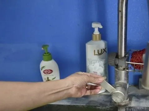 Người dân Khu đô thị Thanh Hà vẫn đang “khát” nước sạch