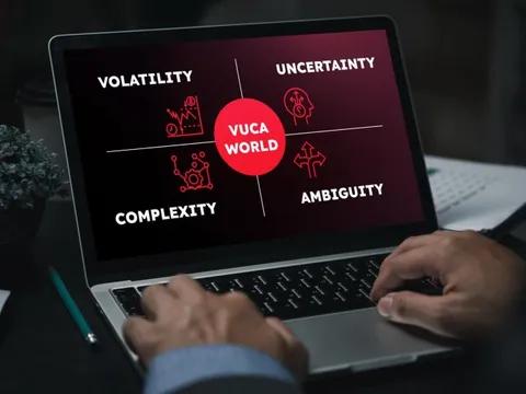 Duy trì và tăng hiệu quả xây dựng đội ngũ IT trong thế giới VUCA