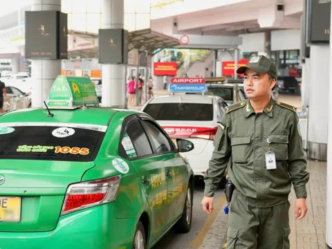 Đổi ngoại tệ tại sân bay, nhầm 34 triệu đồng