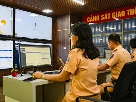 Biển số xe "ngũ quý 9" trúng đấu giá hơn 5,2 tỉ đồng