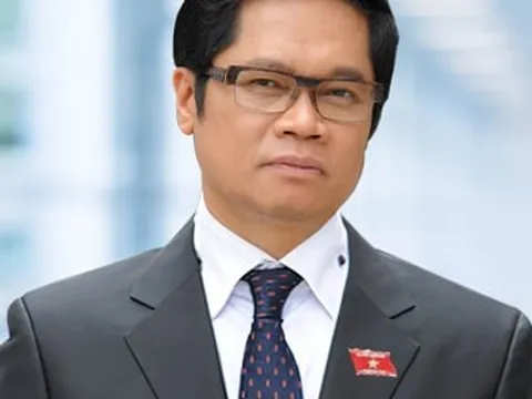 TS. Vũ Tiến Lộc: ‘Doanh nghiệp Việt đang nhỏ đi’