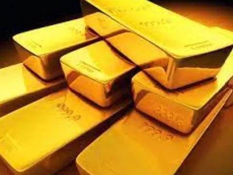 Giá vàng tăng mạnh vượt 2.000 USD/ounce, tuần tới sẽ diễn biến thế nào?