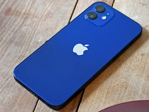 iPhone 12 bất ngờ giảm kỷ lục, rẻ chưa từng có trong lịch sử