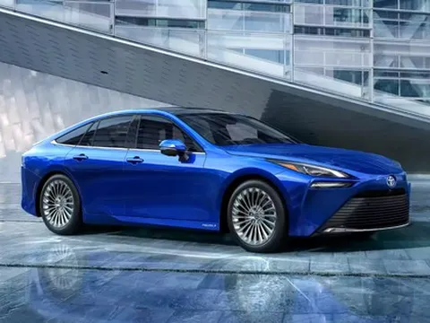 Toyota có xe điện nạp 1 lần đi 1360km, thế hệ mới sẽ rẻ bằng một nửa, bền gấp 2,5 lần động cơ diesel