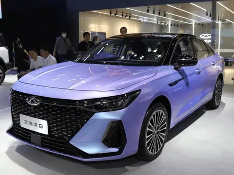 Hãng xe sắp vào Việt Nam trình làng đối thủ của Toyota Camry: tiết kiệm nhiên liệu 4,2 lít/km, giá bán từ 430 triệu đồng
