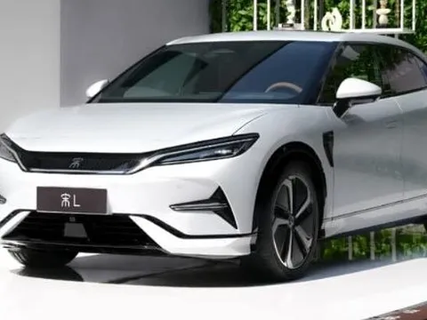 Hãng xe sắp xây nhà máy tại Việt Nam mở bán mẫu SUV chủ lực mới: Giá khởi điểm hơn 700 triệu đồng, phạm vi hoạt động 662 km