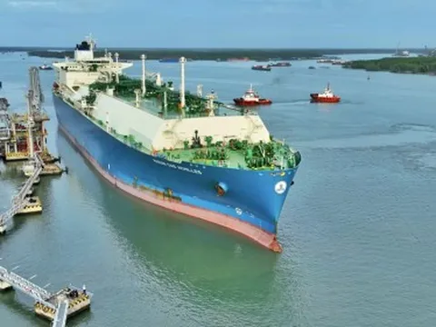 Giải mã ‘ông lớn’ nhà nước chia cổ tức tiền đều đặn 30-40% mỗi năm