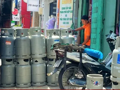 Giá gas tăng tháng thứ 4 liên tiếp