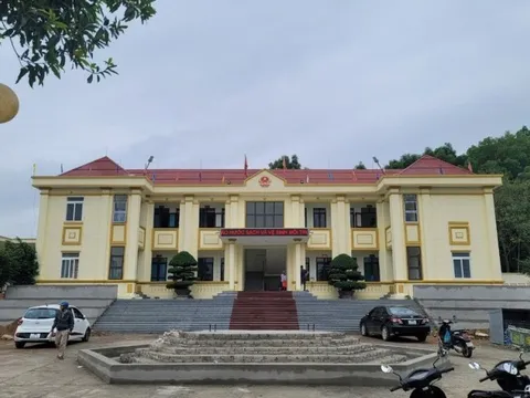 Chủ tịch xã lên tiếng nợ đọng 34 tỷ vẫn “vẽ” dự án sửa trụ sở 14 tỷ