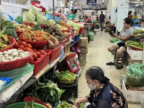 Đà Nẵng: Gần 500 tiểu thương "kêu cứu" vì giá thuê mặt bằng quá cao