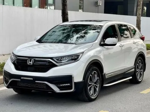 Xả hàng tồn, Honda CR-V đời cũ giảm giá khủng tới 200 triệu đồng