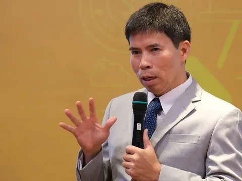 Vốn hoá bốc hơi 1,2 tỷ USD, cổ đông bùi ngùi nhớ lời ông Nguyễn Đức Tài: "Bỏ 1 tỷ mua cổ phiếu MWG và quên đi, chắc chắn khi con em 18 tuổi sẽ có 100 tỷ khởi nghiệp”