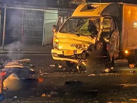 Đồng Nai: Xe tải va chạm với xe máy khiến 3 người tử vong 