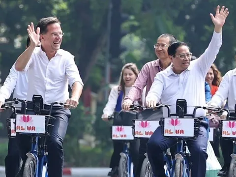 Lai lịch doanh nghiệp đằng sau chiếc xe đạp Thủ tướng Phạm Minh Chính và Thủ tướng Hà Lan cùng đạp đi ngắm thu Hà Nội