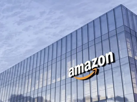 Chuỗi ngày thê thảm của 2 DN dệt may Việt Nam sau "cú đấm" của gã khổng lồ Amazon: Thua lỗ, cắt giảm gần 2.000 nhân sự, ráo riết bán tài sản