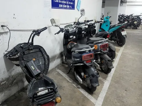 Hà Nội cấm sạc xe điện qua đêm tại chung cư mini