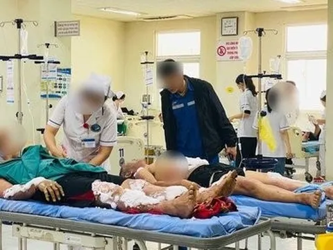 Nổ tại nhà máy đóng tàu Dung Quất, 9 người bị bỏng