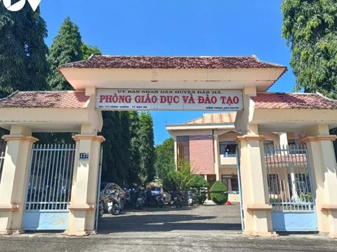 Bất thường trước việc nhiều giáo viên ở huyện Đắk Hà được cho thôi việc