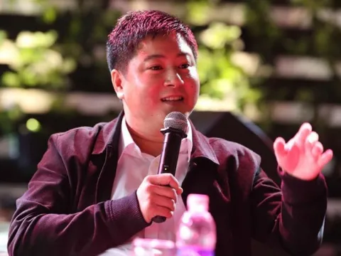 Sếp đèn Led Phú Thành: Lúc làm ăn phát đạt mình ông giám đốc hưởng, khi làm ăn khó lại đẩy mọi người ra đường, không được!