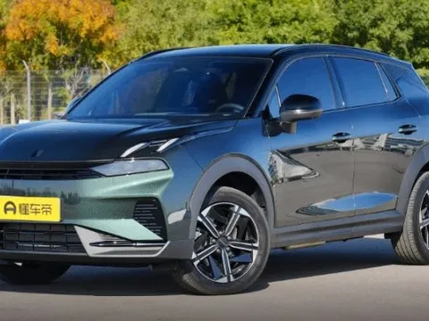 Hãng xe Trung Quốc vừa vào Việt Nam ra mắt SUV cỡ nhỏ gây sốt: Tiêu thụ gần 5 lít xăng/100 km, giá khởi điểm hơn 400 triệu đồng