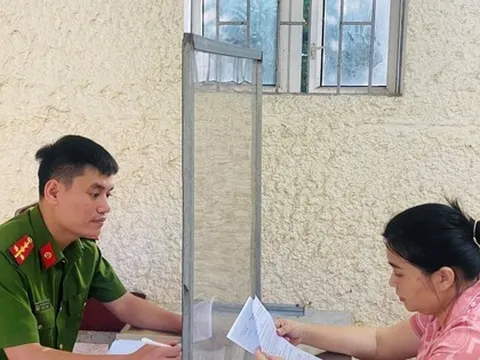 Bắt nữ chủ cửa hàng sim thẻ điện thoại lừa đảo trên 50 tỷ đồng