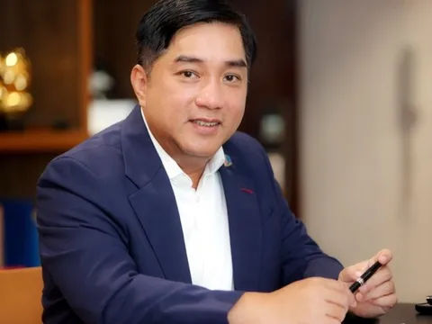 Đều đang là thạc sĩ, Chủ tịch Đèo Cả giao nhiệm vụ cho các Phó Chủ tịch phải thành Tiến sĩ vào năm 2028, nếu không đạt có nguy cơ bị bãi nhiệm, miễn nhiệm...