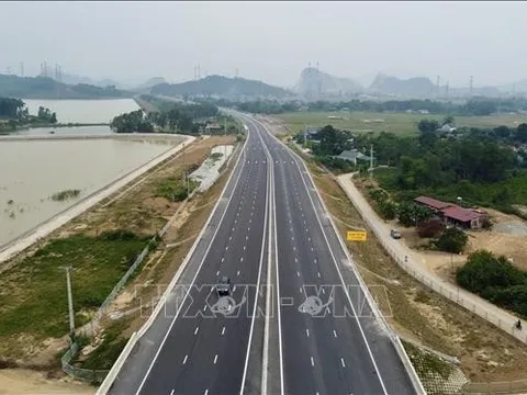 Cao tốc Bắc - Nam đã giải ngân 44.500 tỷ đồng trong 10 tháng