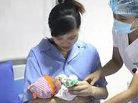 Được điều chỉnh trợ cấp một lần khi sinh con?