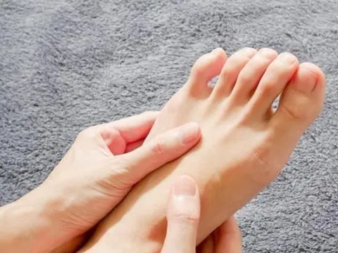 Phát hiện những dấu hiệu bất thường ở chân, có thể bạn đã mang bệnh nguy hiểm
