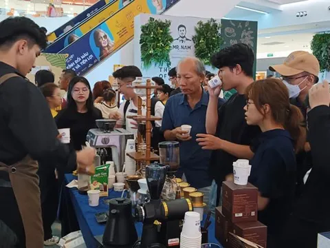 Không ngừng nâng tầm cà phê Việt
