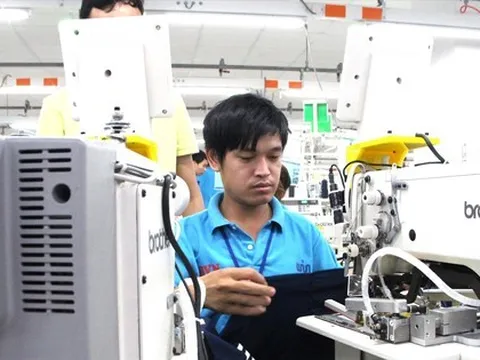 Thêm gánh nặng khi điện tăng giá
