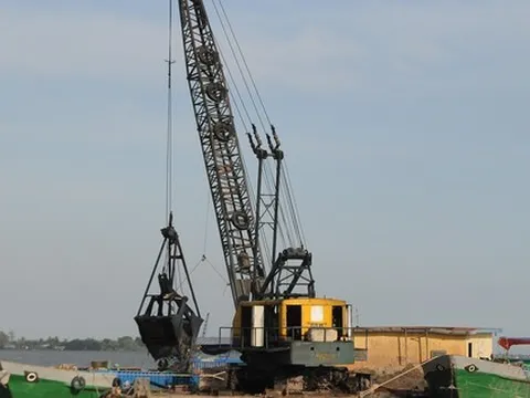 Vĩnh Long thống nhất giao 2,3 triệu m3 cát làm cao tốc