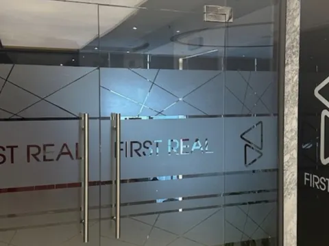 Một cá nhân bị phạt 1,5 tỷ đồng do thao túng cổ phiếu First Real
