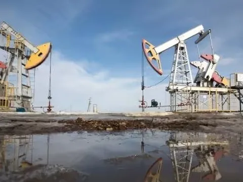 Một quốc gia đua với Nga bán dầu giá rẻ cho Trung Quốc với mức chiết khấu “khủng” - chất lượng cực tốt, xuất khẩu lập kỷ lục trong 10 tháng đầu năm