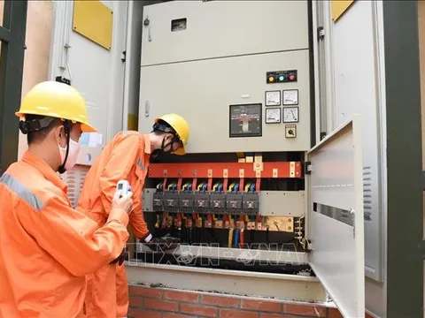 Giá điện tăng, thay đổi thói quen và tư duy sử dụng điện